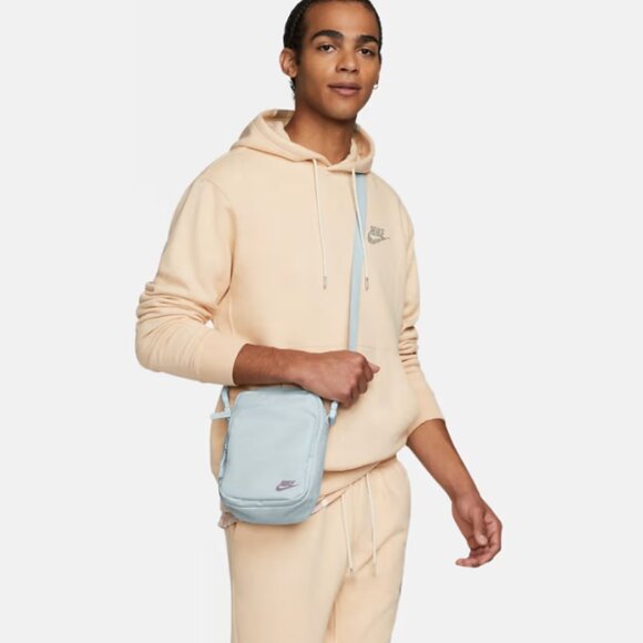 Nike Heritage cross body bag in blue - Picture 6 of 6